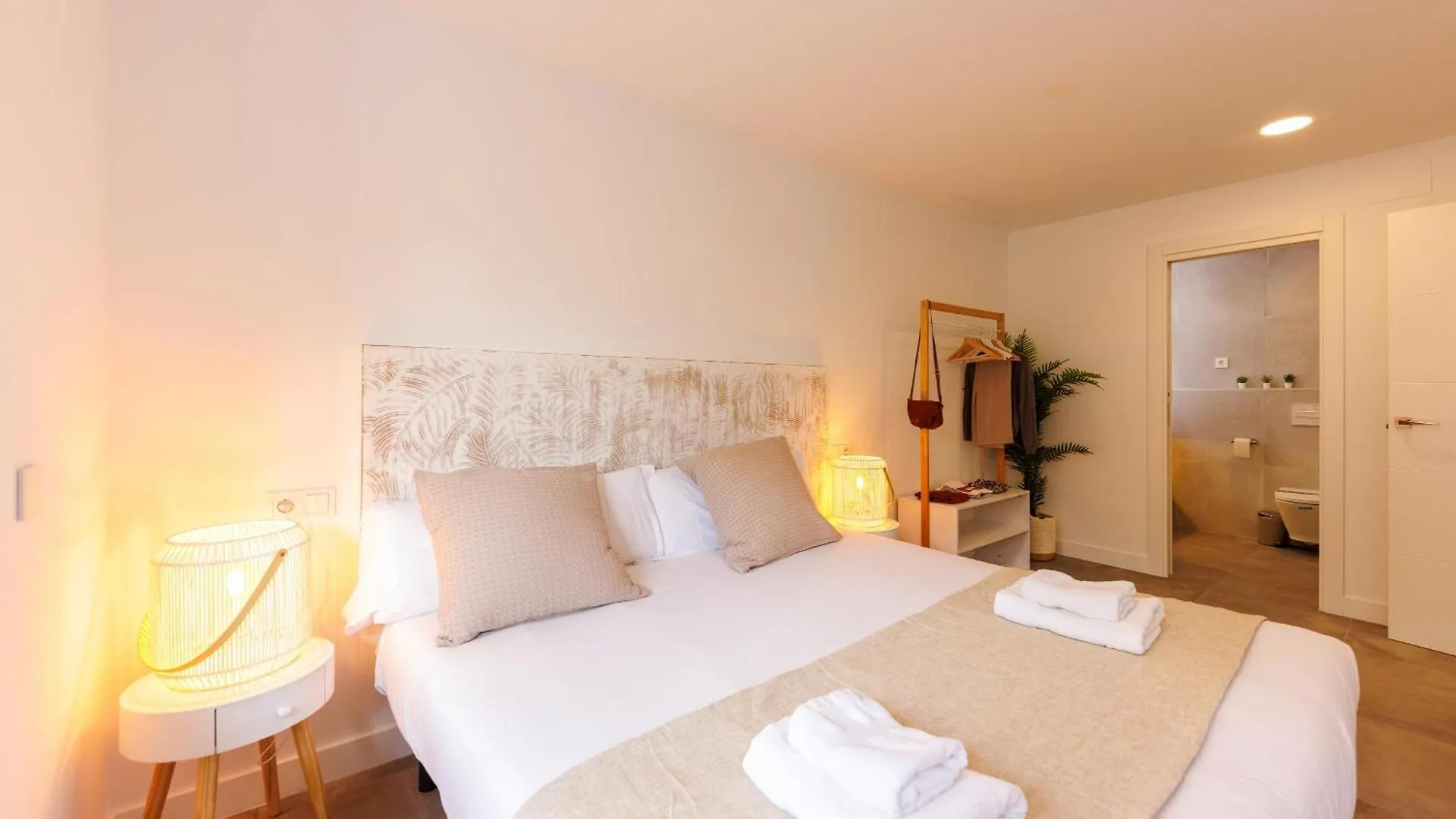 Bravissimo Turbau Entresol B, With 3 Bedrooms Жирона 0*,